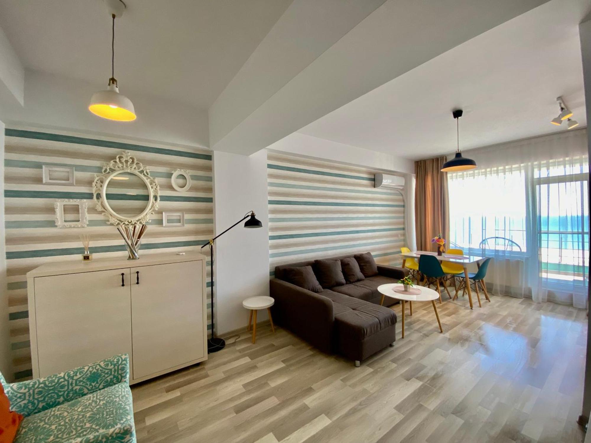 Mamaia Summerland Beach 외부 사진